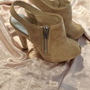 Michael Kors slingback heel
